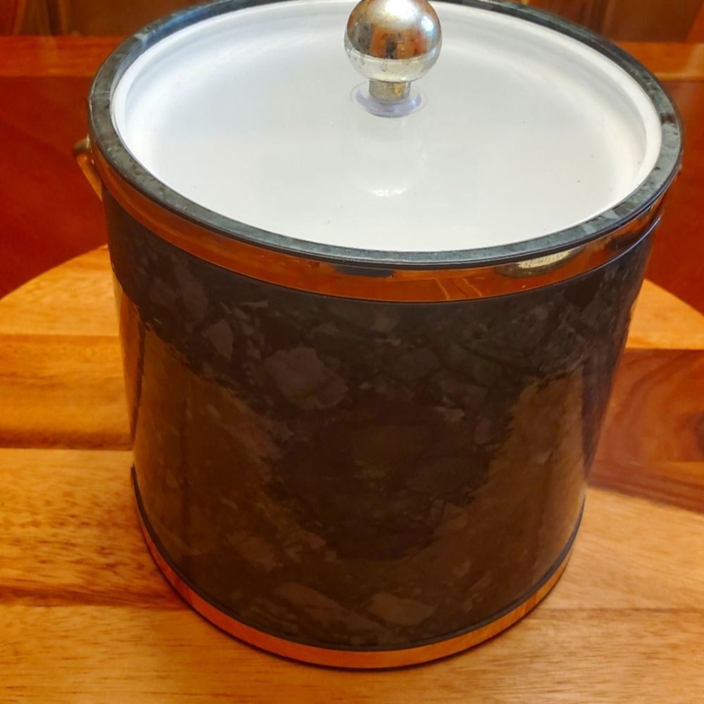 Ice Bucket - Picture 1 of 4